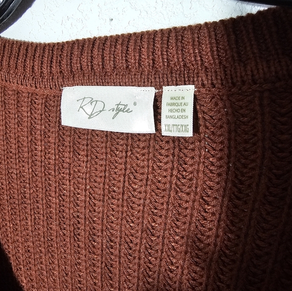 RD Style Women's V-Neck Sweater In Rust Size XXL NWOT - Picture 2 of 6